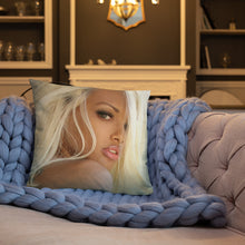 Load image into Gallery viewer, BLONDE GIRL Basic Pillow
