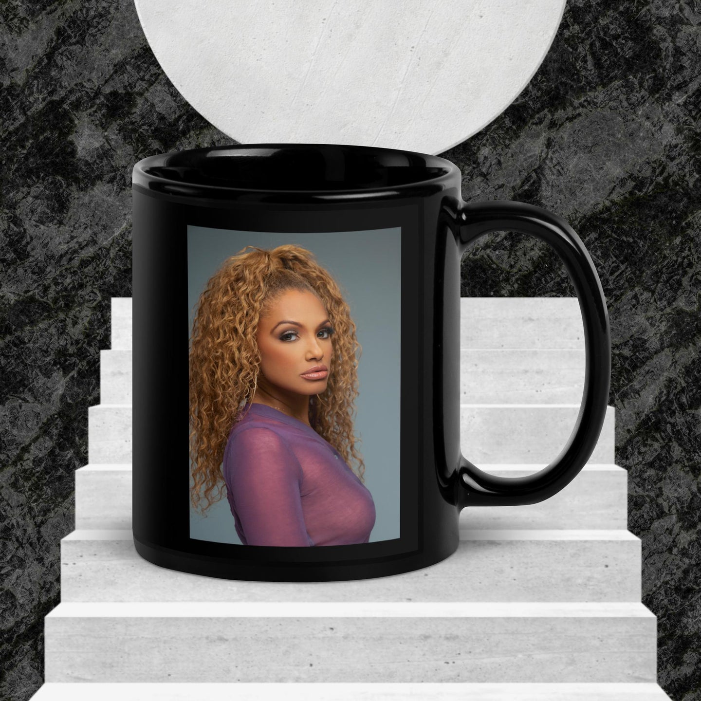 THE LOOK Black Glossy Mug